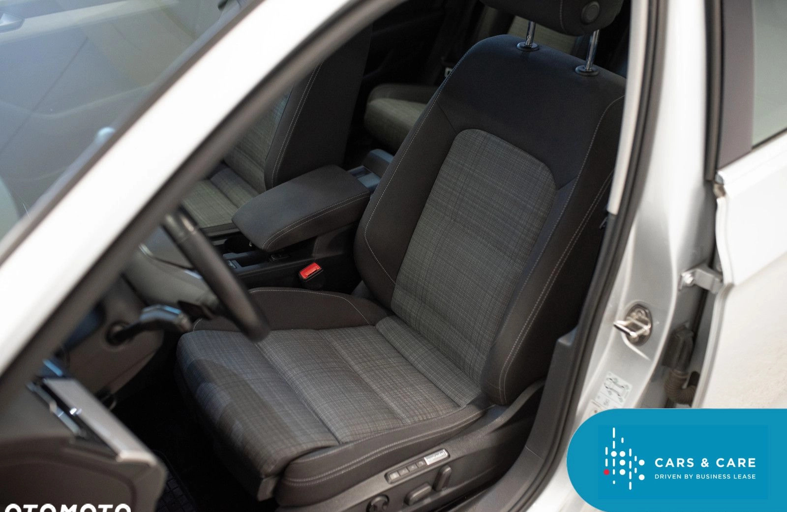 Volkswagen Passat cena 97900 przebieg: 101789, rok produkcji 2021 z Rydułtowy małe 254